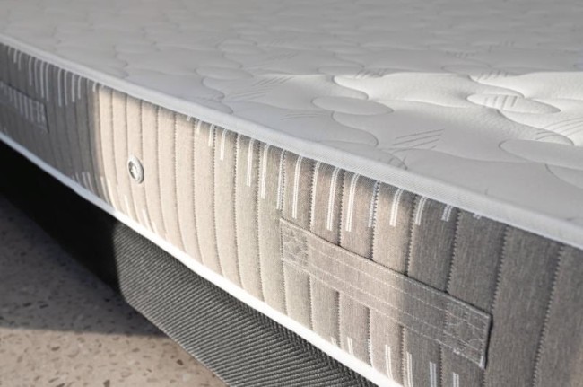 Матрас Матерлюкс Spring Comfort Maxi Матрас Матерлюкс Spring Comfort Maxi